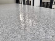 Posadzki żywiczne na balkony, tarasy, schody - IMITACJA GRANITU TROKEN STONE